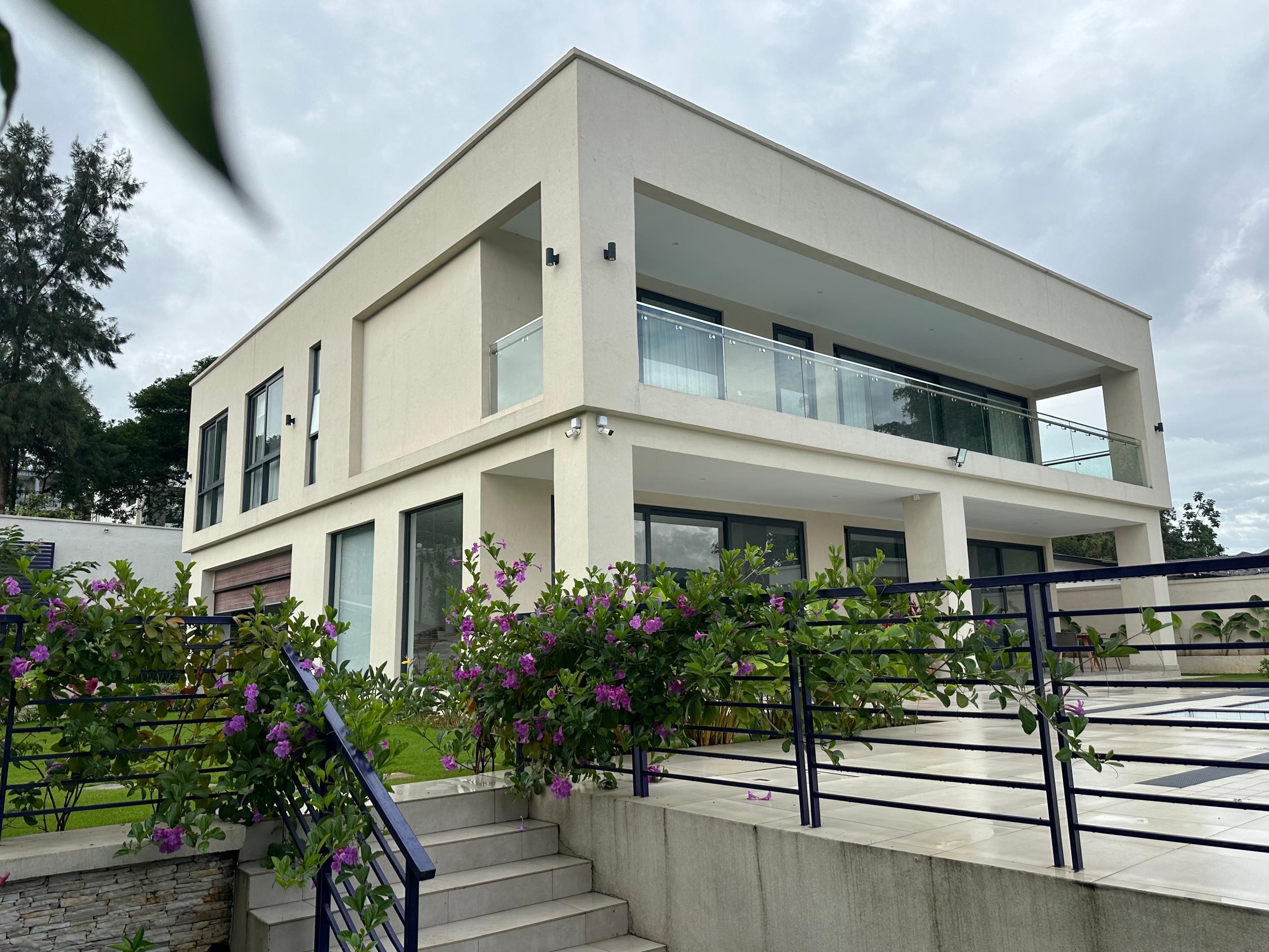 Douglas House detail 4